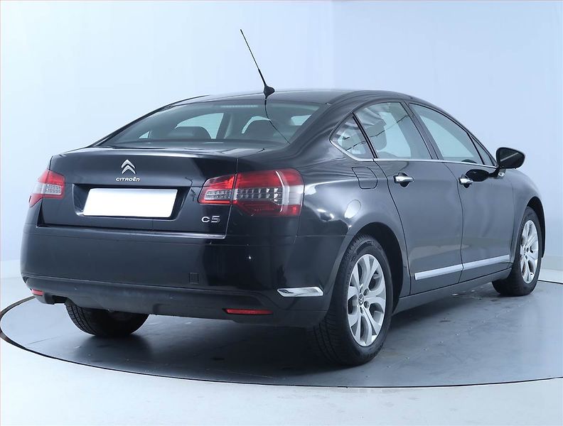 Citroën C5 (2014) 1.6 HDi, nová STK, slušný stav - fotka 5 z 18