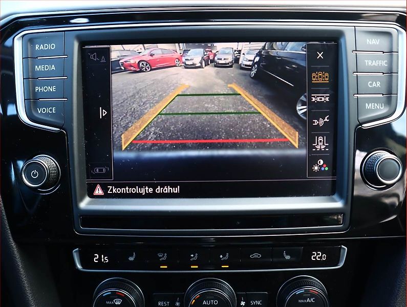 Volkswagen Passat (2016) Highline 2.0 TDI, Automat - fotka 17 z 17