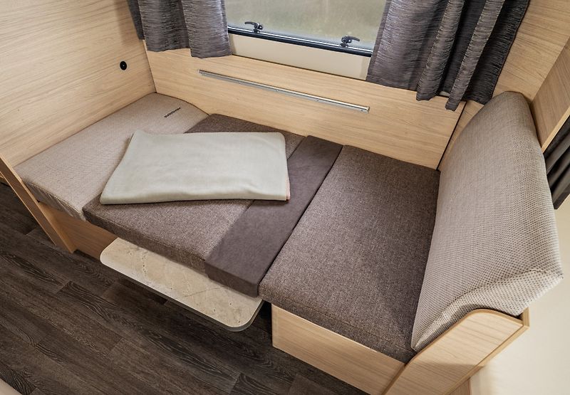 Weinsberg (2027) CaraLife 500 QDK - fotka 6 z 10