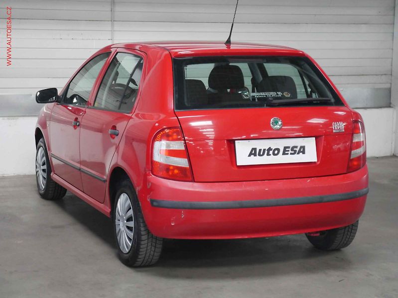 Škoda Fabia (2008) 1.2 HTP, ČR, AC - fotka 4 z 15