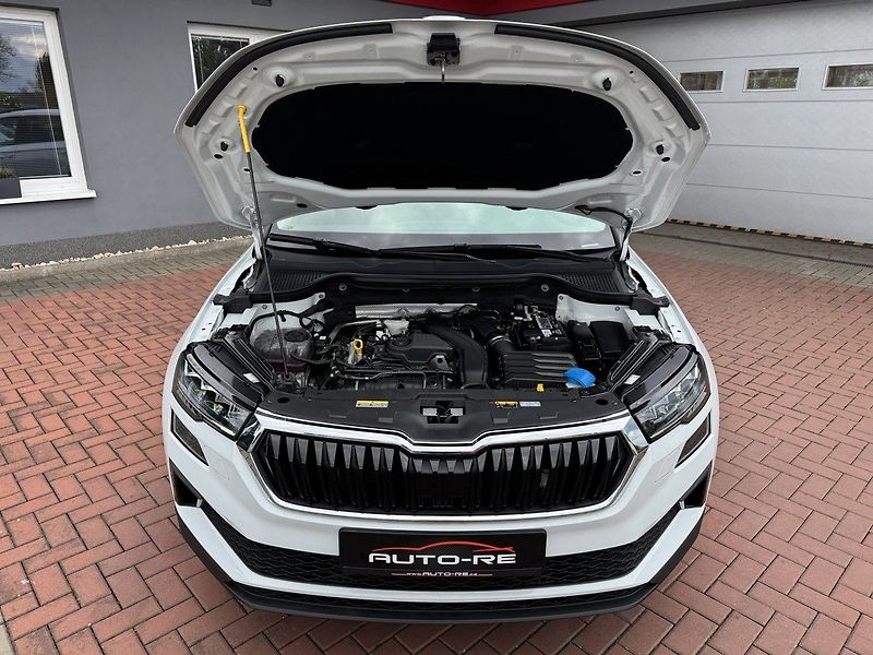 Škoda Karoq (2023) 1.5TSi LED Navi Kamera Virtual - fotka 31 z 48