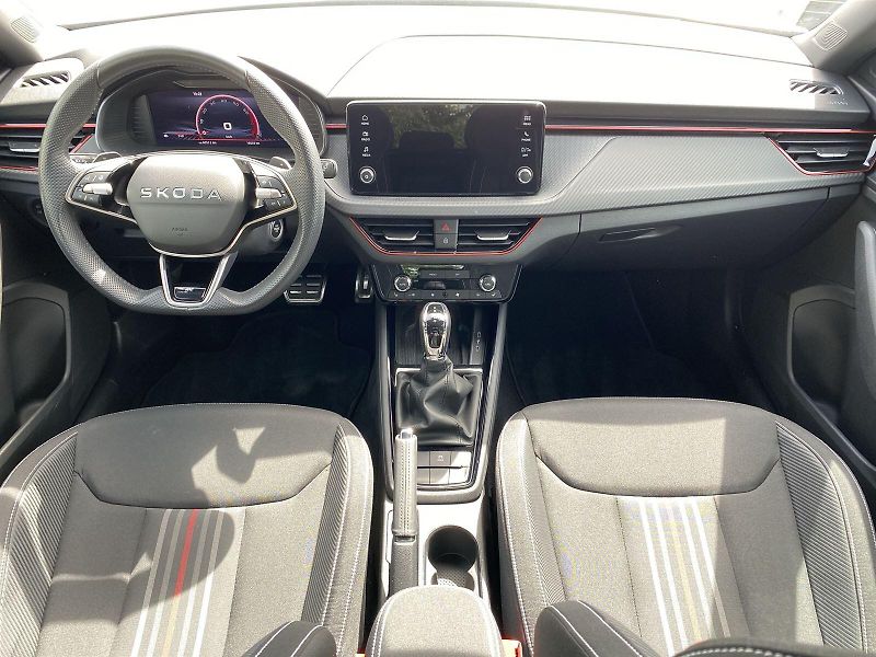 Škoda Kamiq (2025) 1.5 TSI DSG Monte Carlo - fotka 5 z 34