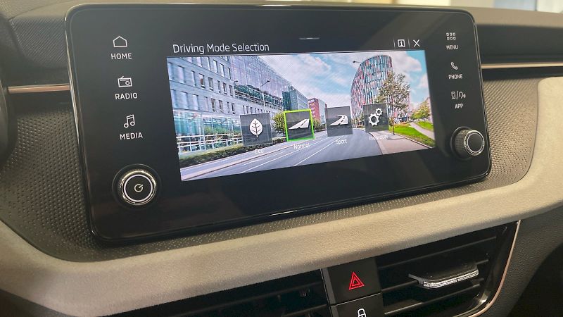 Škoda Kamiq (2025) Top Selection 1.0TSI 85kW - fotka 25 z 30