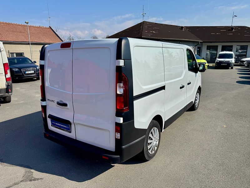 Renault Trafic (2019) 1.6 DCi 89 KW - fotka 6 z 16