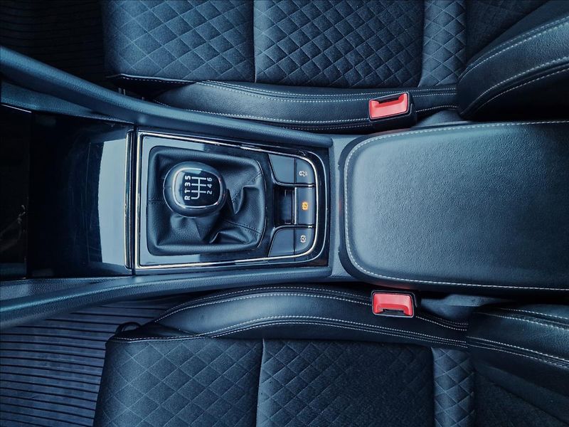 Škoda Karoq 2.0 TDI Style,původ ČR,1.Maj. - fotka 35 z 50
