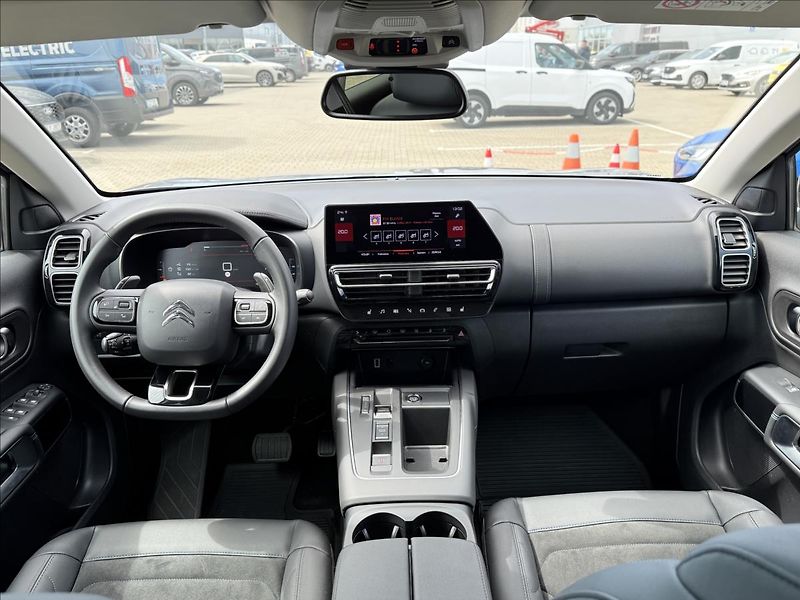 Citroën C5 Aircross 1,5 BlueHDI 96 kW MAX AUT - fotka 16 z 26