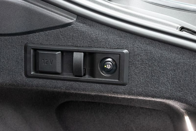 BMW Řada 4 420d xD ///M*ZÁRUKA*TAŽNÉ*ČR 1 - fotka 47 z 49