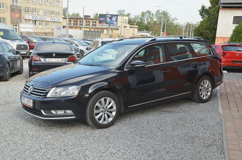 Volkswagen Passat (2014) 2.0 TDi 103kW Bi-XENON / TAŽNÉ - fotka 3 z 39