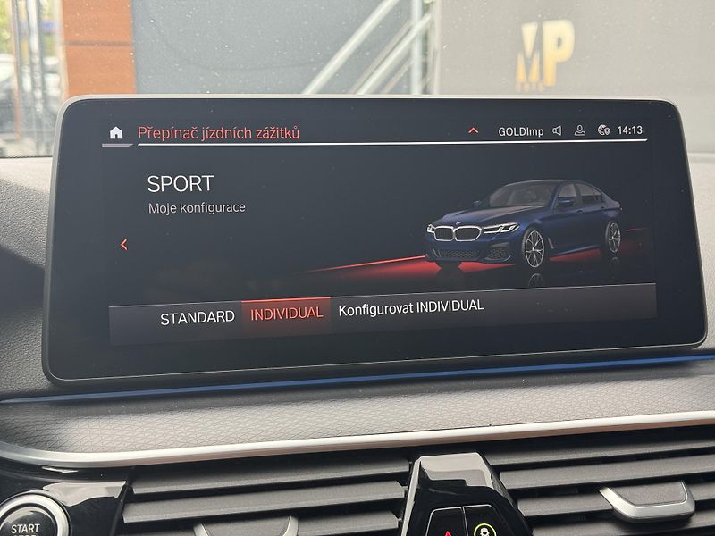 BMW Řada 5 (2022) 545e xDrive M Sport, DPH - fotka 35 z 56