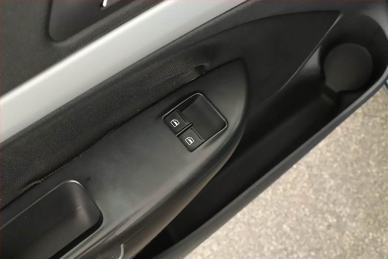 Škoda Octavia (2008) 1.9 TDI DPF, po STK, Tažné - fotka 10 z 12