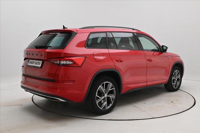 Škoda Kodiaq 1,5 TSI 110kW Sportline Busine - fotka 5 z 31