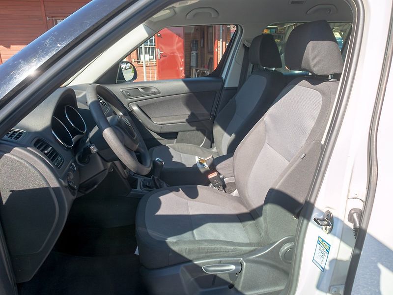 Škoda Yeti (2010) 1.2TSI 77KW – 8x SRS - fotka 13 z 37