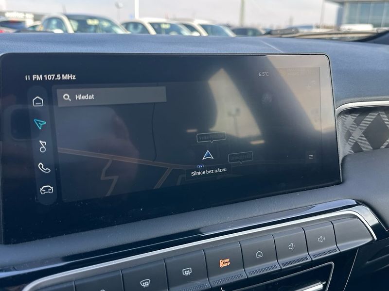 MG MG3 (2025) EXCLUSIVE 1.5 HEV Hybrid+ - fotka 15 z 22