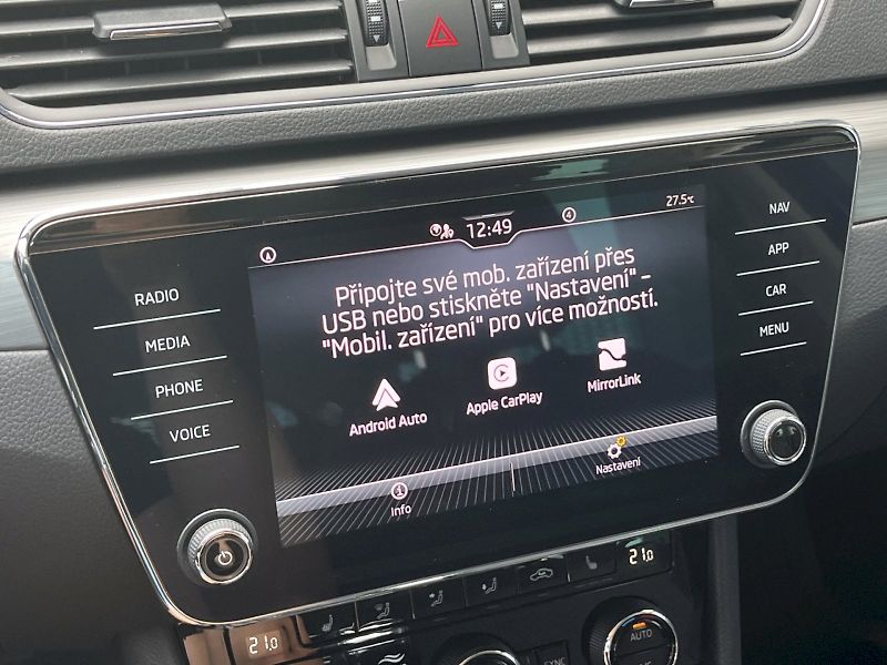 Škoda Superb (2023) 2.0 TDI 110kW DSG Style Plus c - fotka 20 z 36