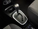 Toyota Yaris (2015) 1.5 Hybrid, Automat, Tempomat - náhled 13
