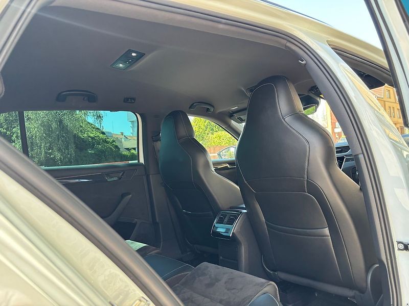 Škoda Superb 2.0TDI-AT/2018/SPORTLINE-ZÁRUK - fotka 44 z 55