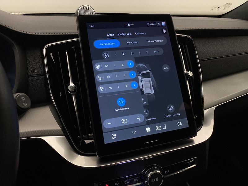 Volvo XC90 T8 RECHARGE BLACK EDITION 7m - fotka 47 z 72