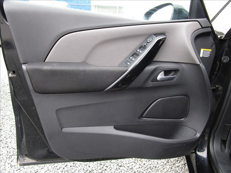 Citroën Grand C4 Picasso 2.0HDi aut. Klima, 7 míst - fotka 14 z 50