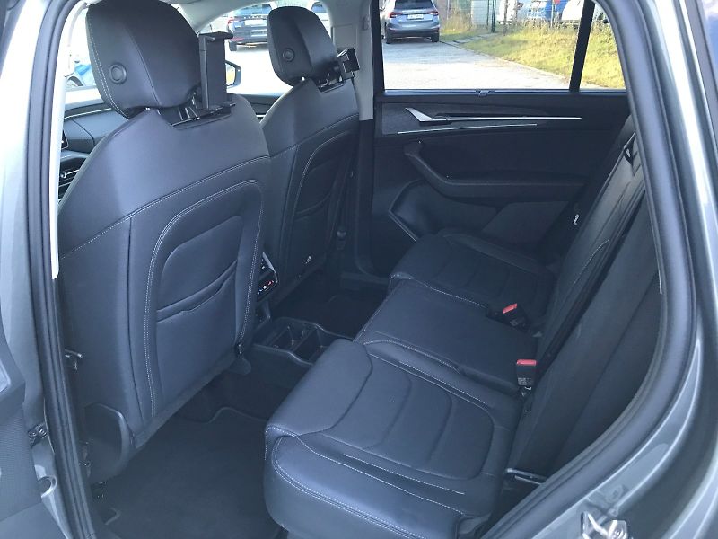 Škoda Kodiaq (2025) SELEC Exclusive 4X4 TD 142/2.0 - fotka 11 z 27