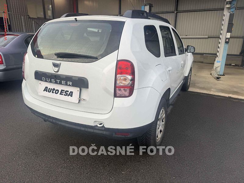 Dacia Duster (2016) 1.6 i, 1.maj,ČR, servis - fotka 2 z 3