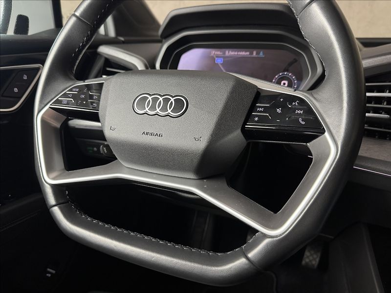 Audi Q4 e-tron 40 150kW LED Matrix - fotka 47 z 49