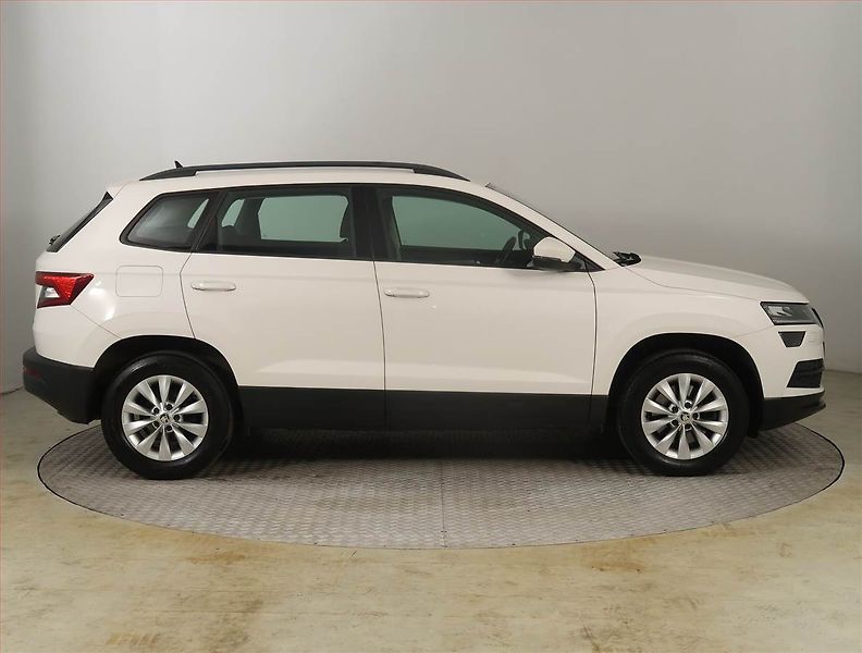 Škoda Karoq (2021) Ambition 2.0 TDI - fotka 6 z 23