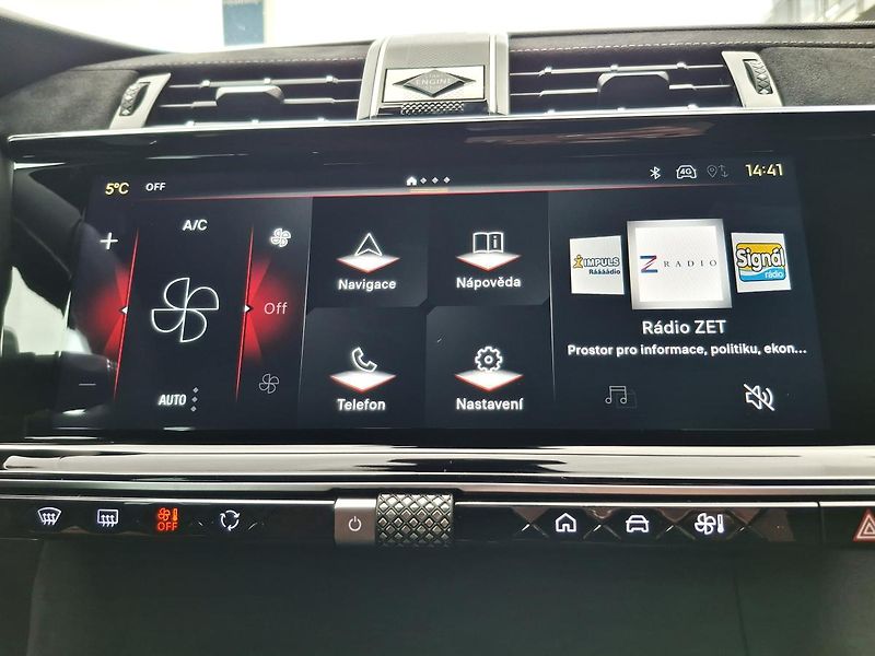 DS Automobiles DS7 (2026) PERFORMANCE LINE 1.5 BlueHDi - fotka 18 z 23