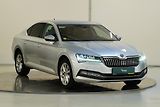 Škoda Superb - náhled 8