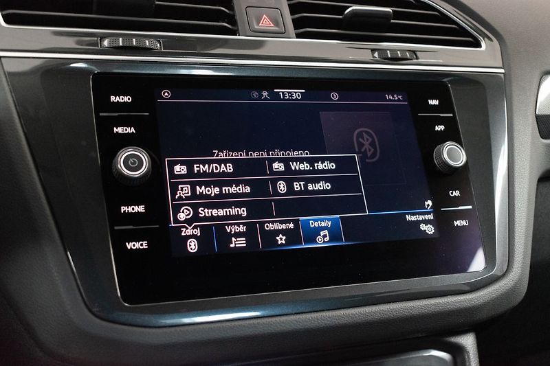 Volkswagen Tiguan 2.0TDI ACC*LED*VIRTUAL*DPH* - fotka 25 z 41
