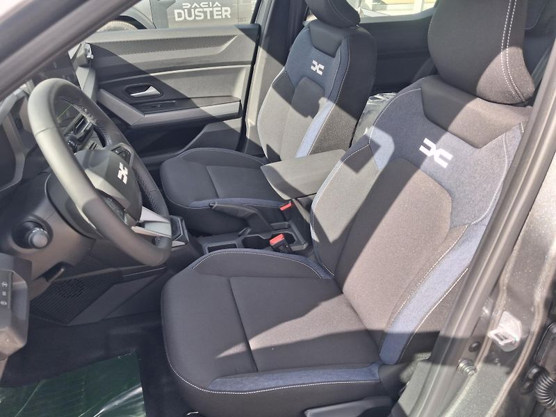Dacia Duster (2026) Expression mild hybrid 140 - fotka 21 z 36