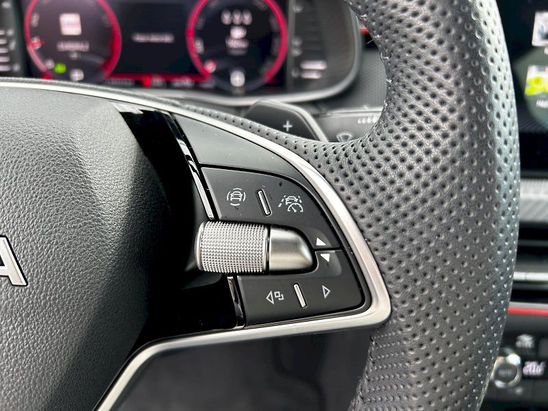 Škoda Kamiq (2025) 1.0 TSI 85kW DSG Monte Carlo - fotka 9 z 35