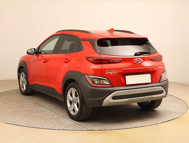 Hyundai Kona (2022) 1.6 T-GDI - fotka 4 z 23