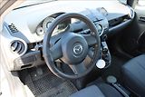 Mazda 2 1,3 i  STK 3/2027, KLIMA - náhled 10
