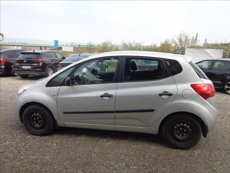 Kia Venga 1,4 - fotka 4 z 13