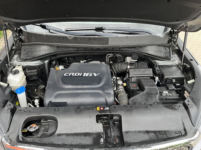 Kia Sorento 2.2 CRDi Platinum 4x4 Automat - fotka 29 z 33