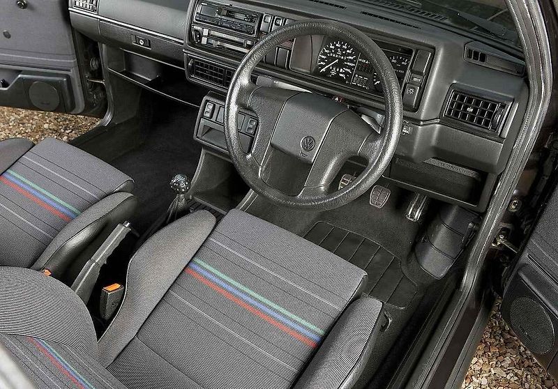 Aktuální Volkswagen Golf GTI Performance.