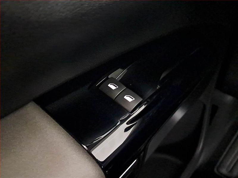 Citroën C4 Cactus (2020) 1.2 PureTech, ČR,1.maj - fotka 16 z 17