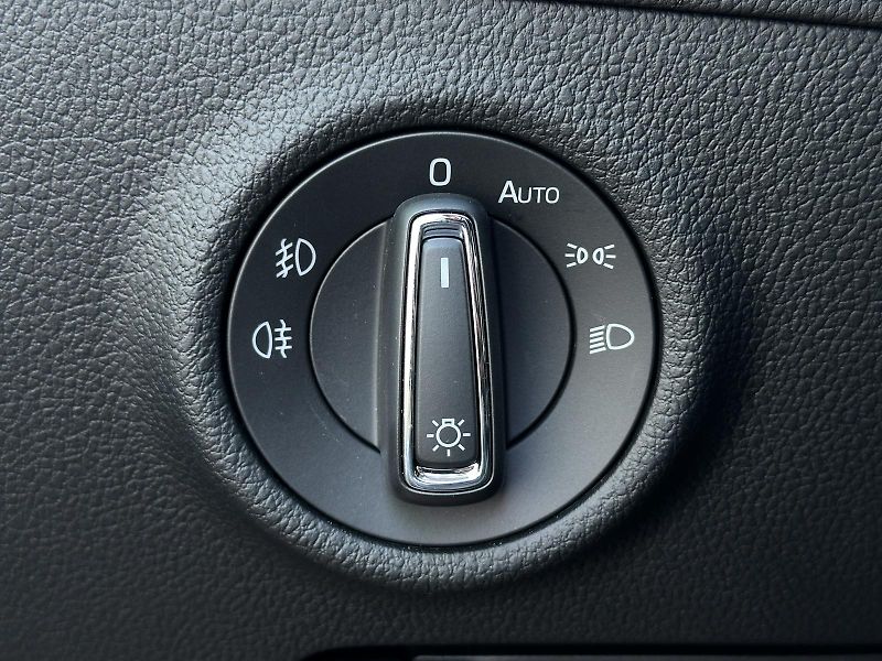 Škoda Superb Combi Style+ 2.0TDi 150PS DSG - fotka 16 z 47