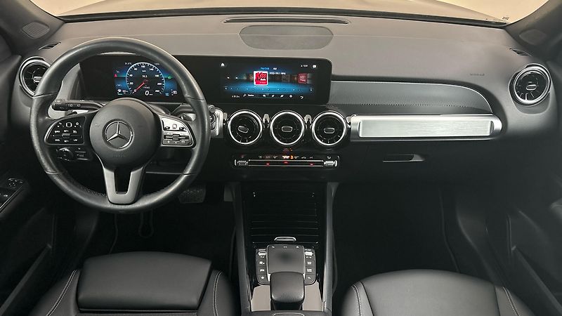 Mercedes-Benz GLB 200d AUT 4MATIC - fotka 8 z 25