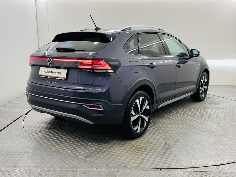 Volkswagen Taigo 1,0 TSI DSG 81 kW Style - fotka 2 z 27