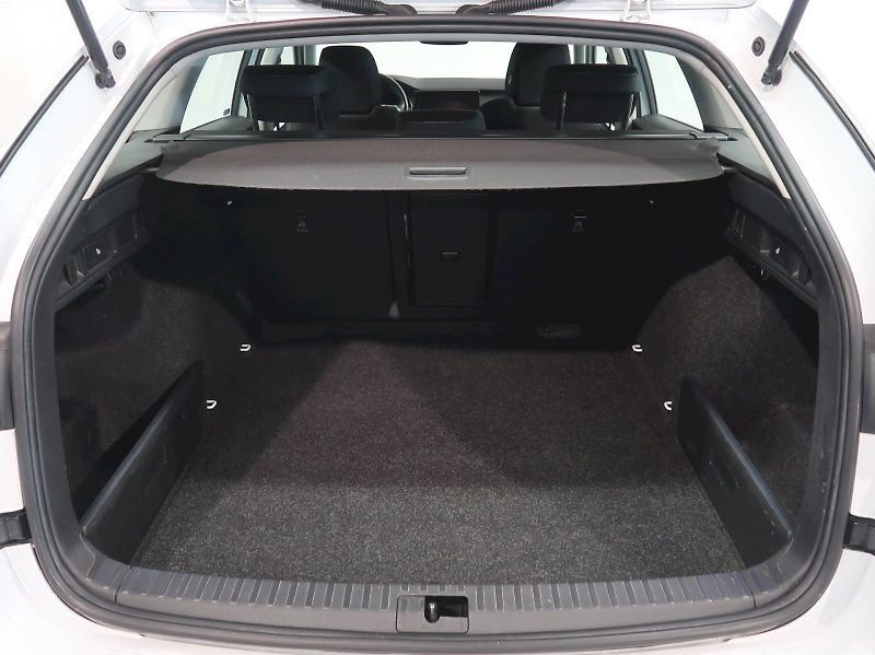 Škoda Octavia (2023) STYLE 2.0TDI 110KW DSG - fotka 35 z 35