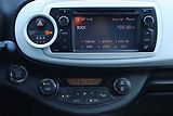 Toyota Yaris (2014) 1.33 Dual VVT-i, Tempomat - náhled 12
