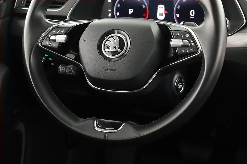 Škoda Superb (2021) 2.0 TSI - fotka 8 z 19