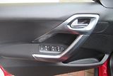 Peugeot 2008 1.2 PureTech AUT. KLIMA - náhled 23