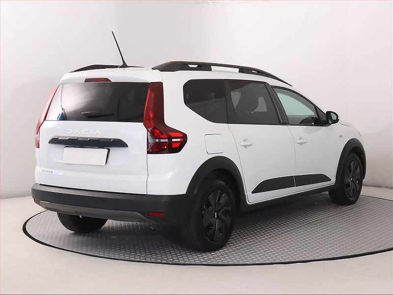 Dacia Jogger (2024) Expression 1.0 TCe, LPG - fotka 5 z 20