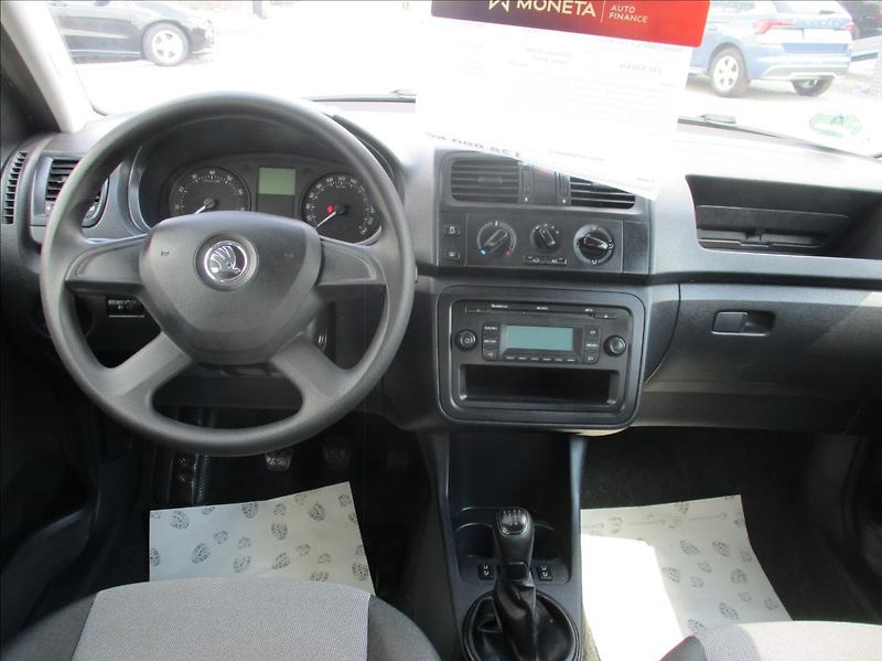Škoda Fabia 1,2 TSI, klima, serv.kniha, - fotka 16 z 36