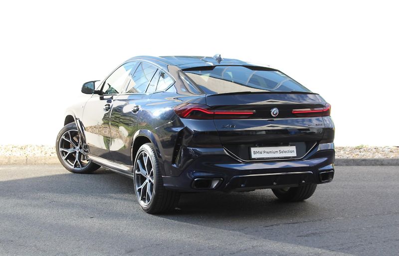 BMW X6 X6 xDrive30d - fotka 9 z 25