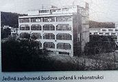 Z původní továrny se do dnešních dnů zachovala jen tato budova, která byla zrekonstruována