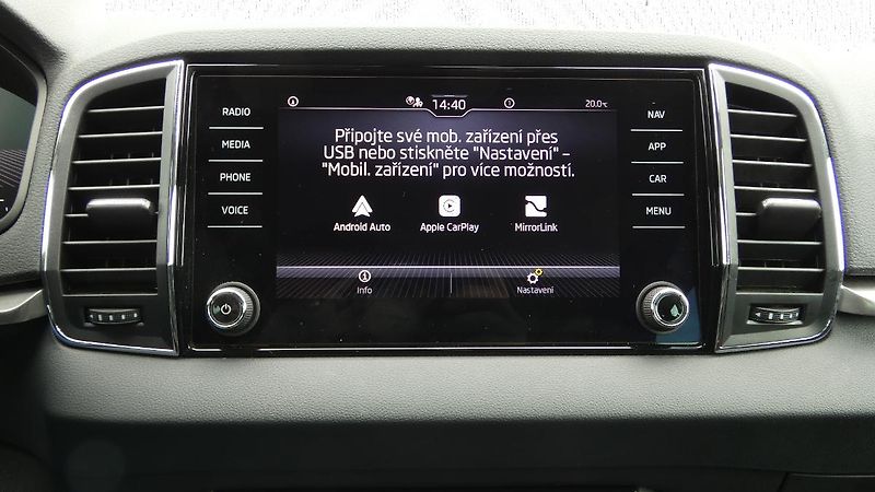 Škoda Karoq 2.0 TDI 110 kW Fresh 4x4 DSG - fotka 15 z 25