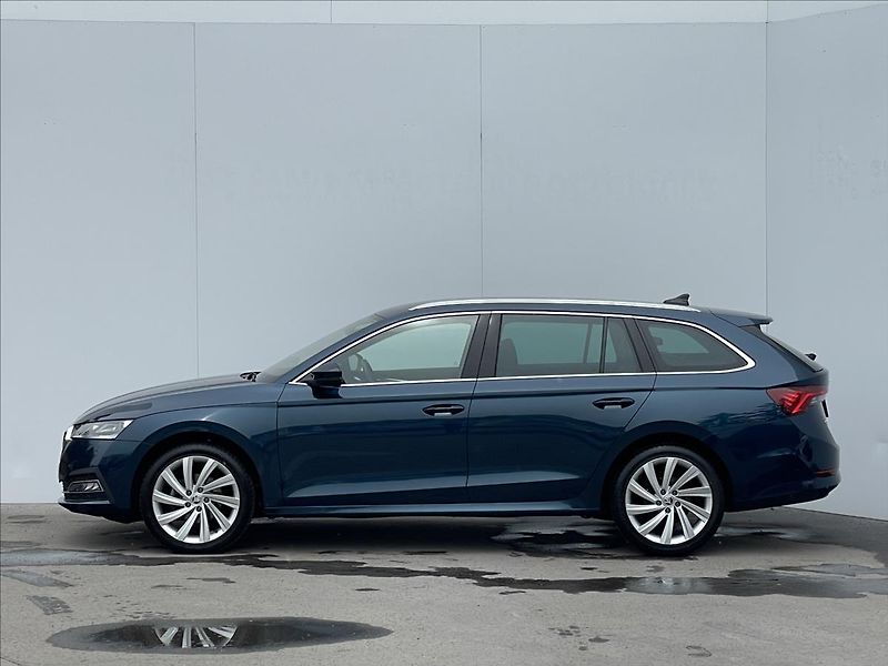 Škoda Octavia 2,0 TDI DSG Style Plus TAŽNÉ - fotka 2 z 25